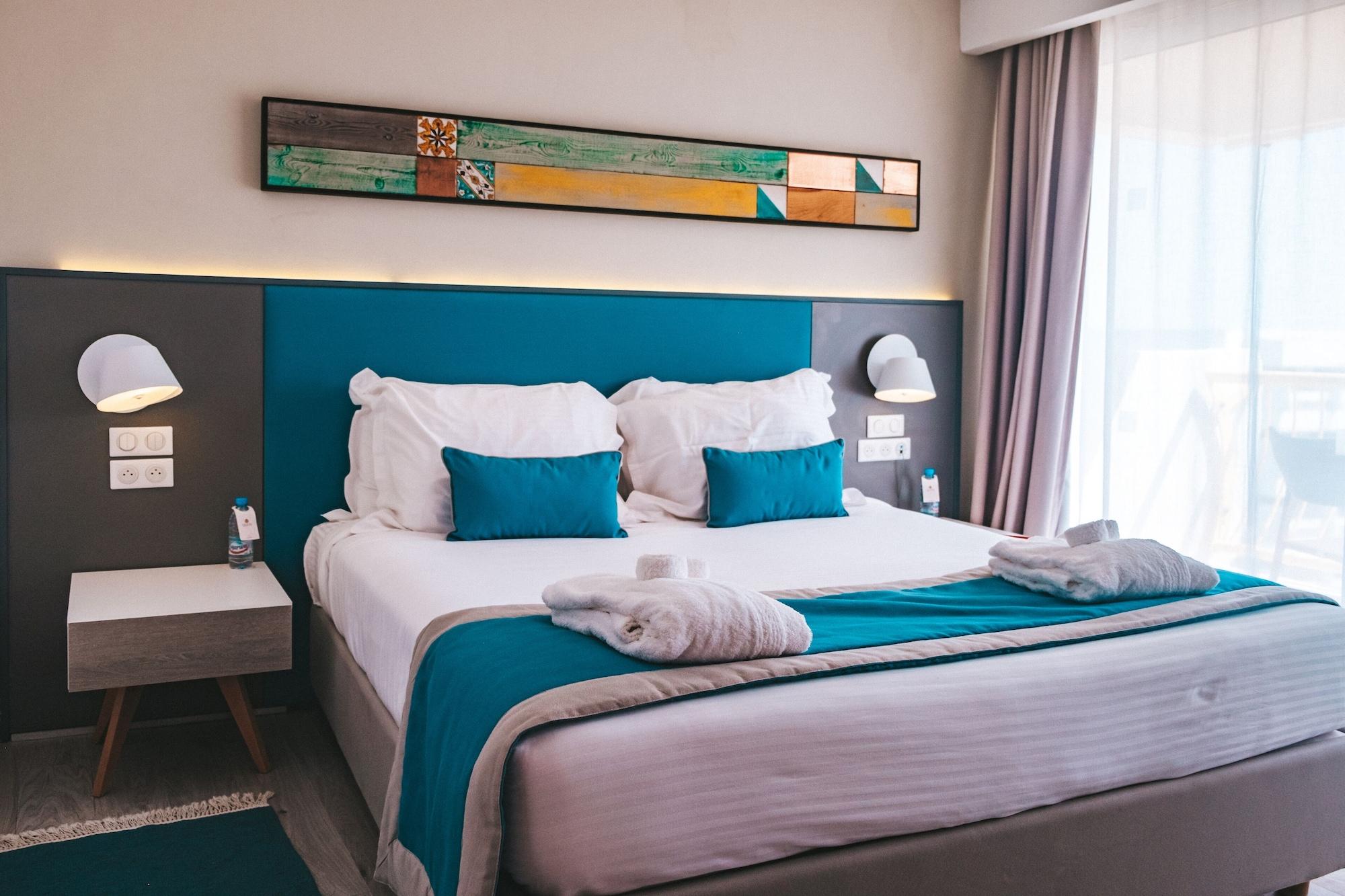 Sousse Pearl Marriott Resort & Spa Esterno foto A bedroom at the hotel